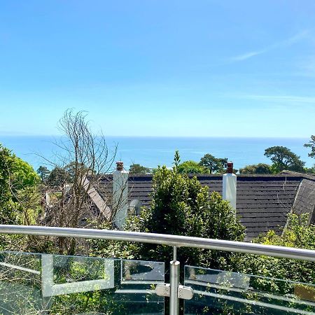 One Of The Best Properties In Lyme! Breathtaking Views Across The Whole Bay. 3 Stories With 2 Tier Veranda Around The Property. Sleeps 6 Λάιμ Ρέγκις Εξωτερικό φωτογραφία