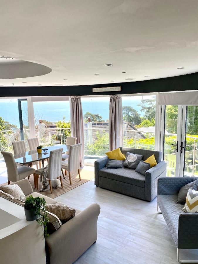 One Of The Best Properties In Lyme! Breathtaking Views Across The Whole Bay. 3 Stories With 2 Tier Veranda Around The Property. Sleeps 6 Λάιμ Ρέγκις Εξωτερικό φωτογραφία